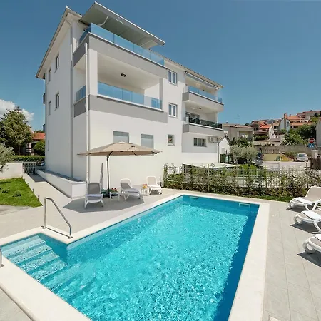 Ferienwohnung Blue Dream Pula Exterior foto